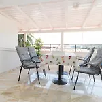 Bed & Breakfast And Palma