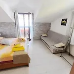 Bed & Breakfast And Palma 3*