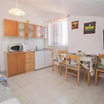 Bed & Breakfast And Palma 3*