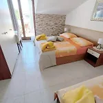 And Palma Bed & Breakfast Medolino