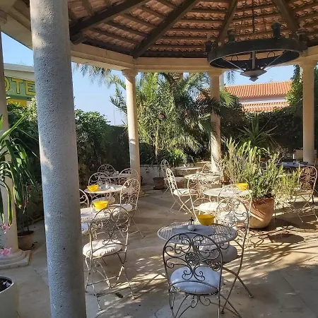 Bed & Breakfast And Palma