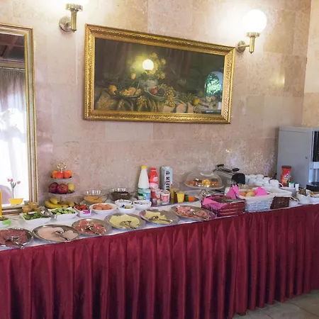 Bed & Breakfast And Palma