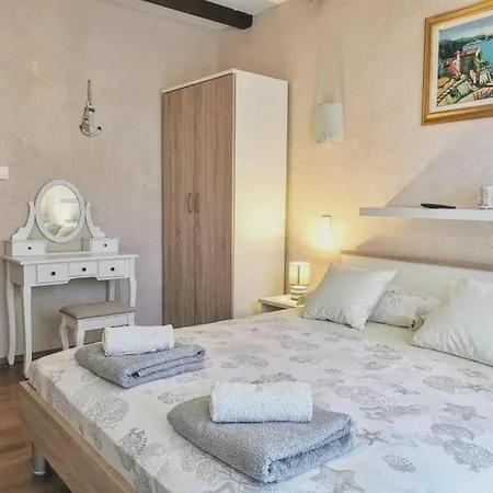 Bed & Breakfast And Palma