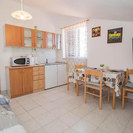 Bed & Breakfast And Palma 3*