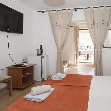Bed & Breakfast And Palma
